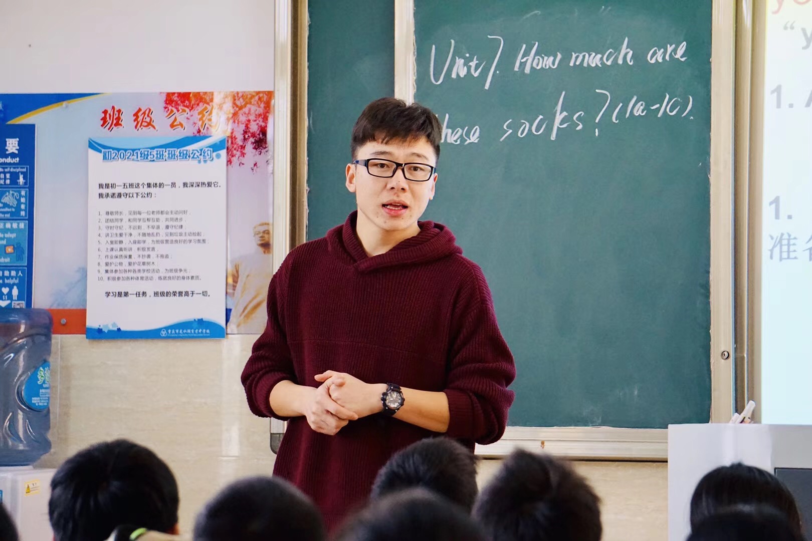 学生处主任:王洪杰